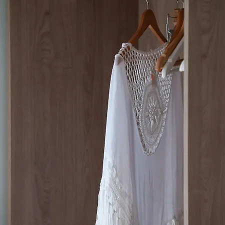 Stavros Compass Hotel