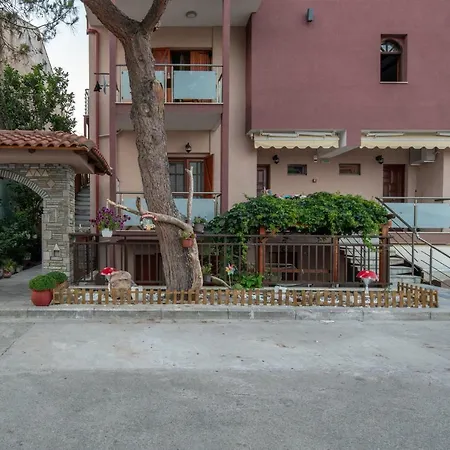 فندق Stavros Compass *