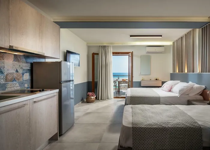 Stavros Compass * Sarti